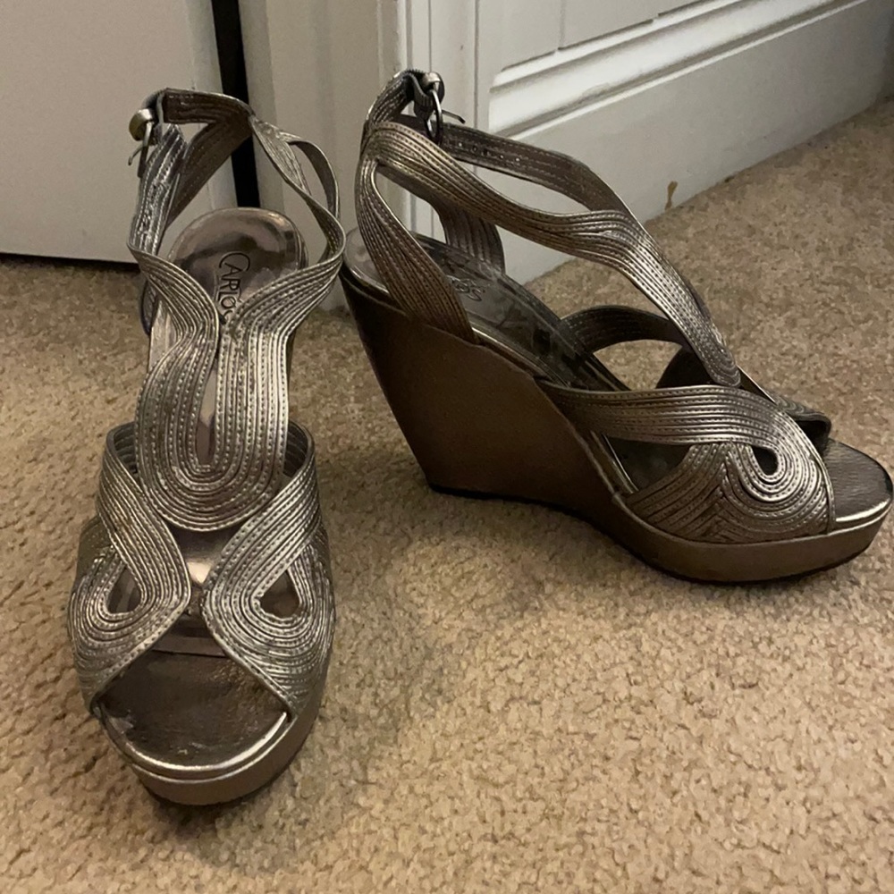 Metallic wedges